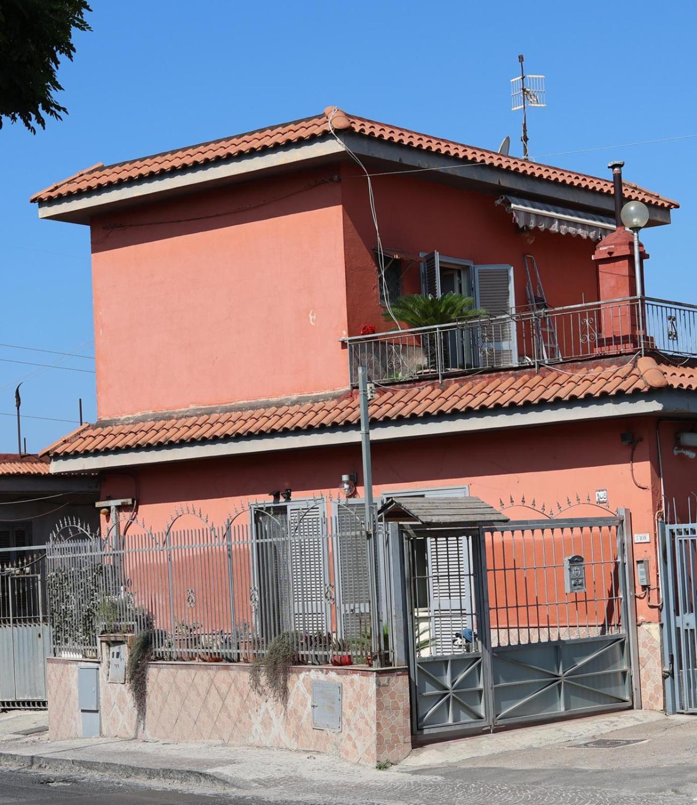 La Casa Di Giulia Bed & Breakfast Ercolano Bagian luar foto